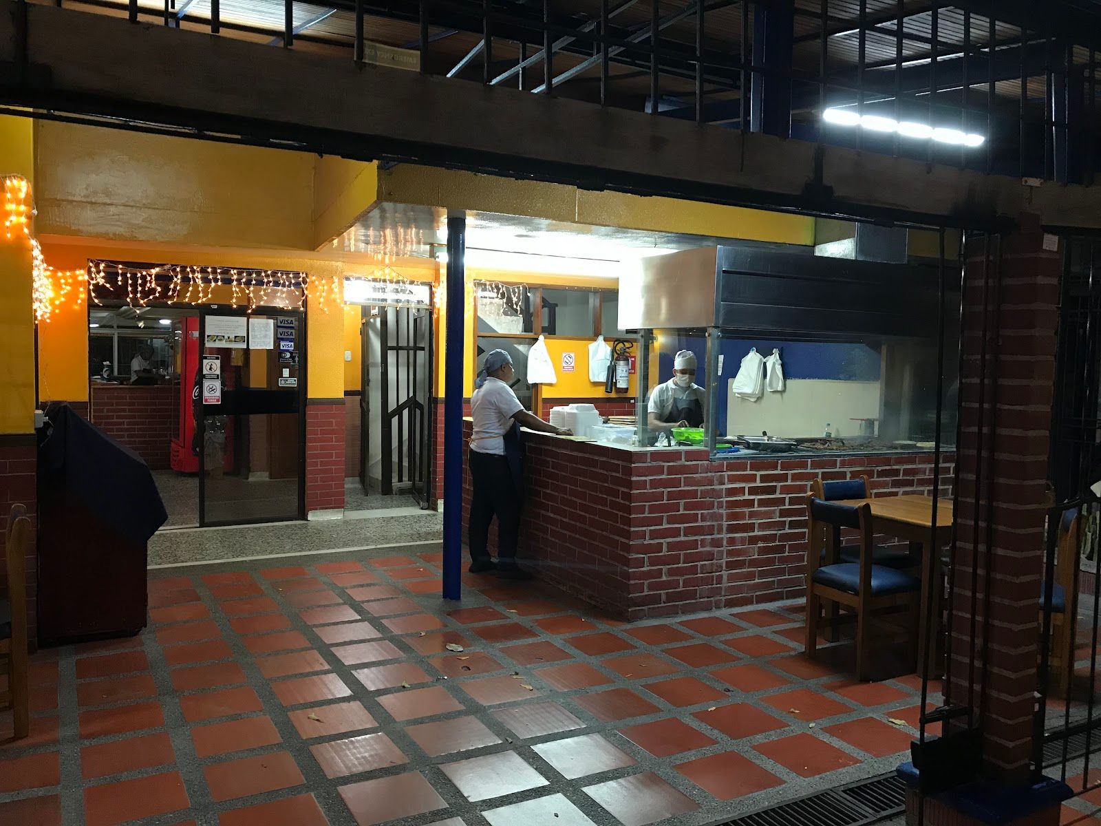 Restaurante Maduro Al Carbón