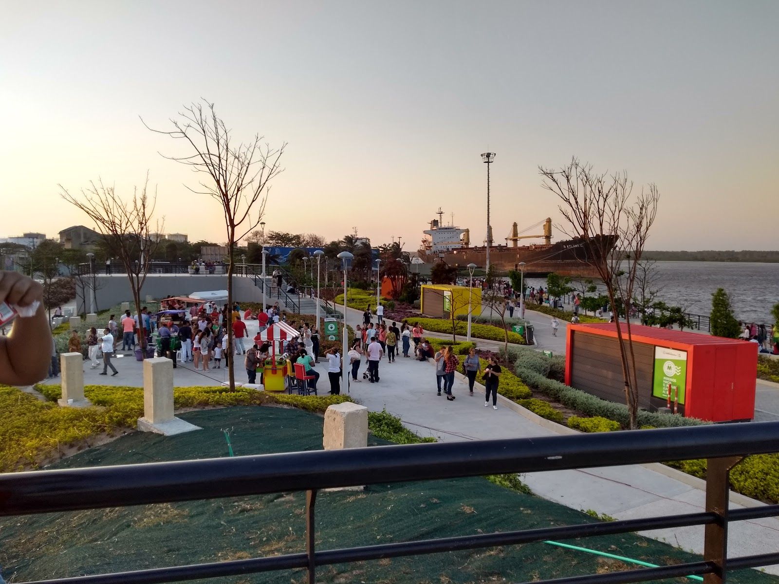 Puerta de Oro - Centro de Eventos