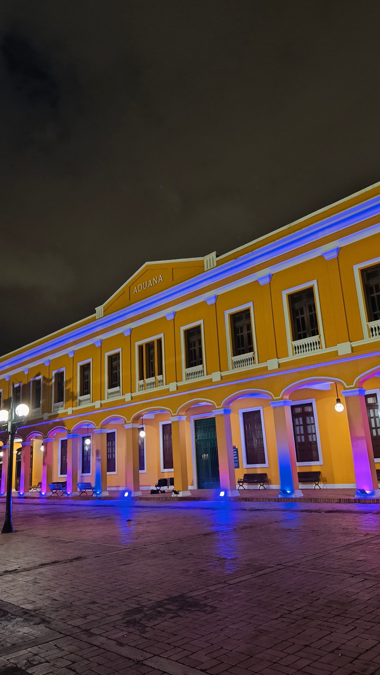 Plaza De La Aduana